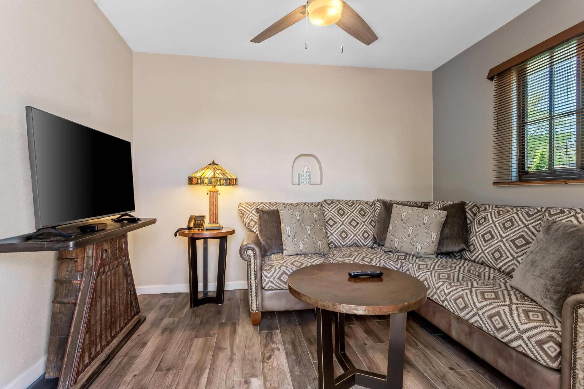 Casas De Suenos Old Town Historic Inn, Ascend Hotel Collection Albuquerque Ngoại thất bức ảnh