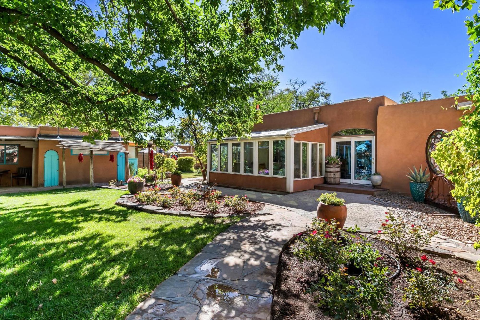Casas De Suenos Old Town Historic Inn, Ascend Hotel Collection Albuquerque Ngoại thất bức ảnh